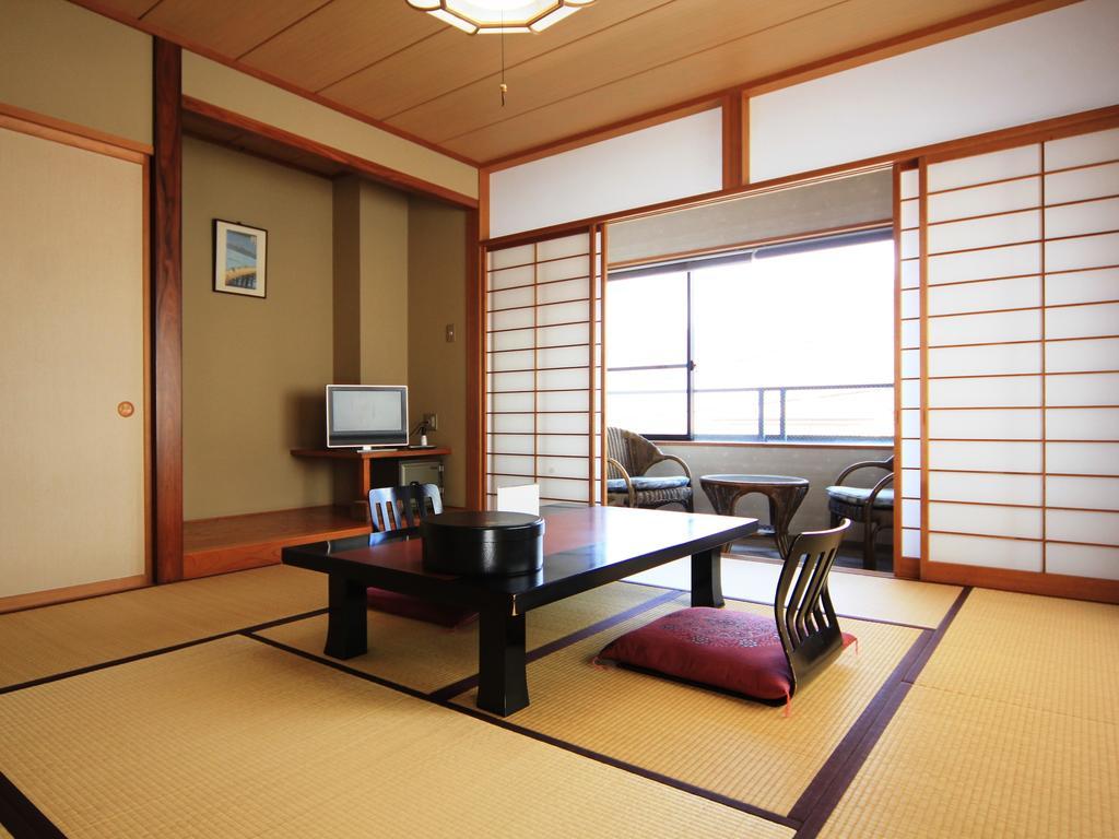 Asahi Club Hotel Chikuma Esterno foto
