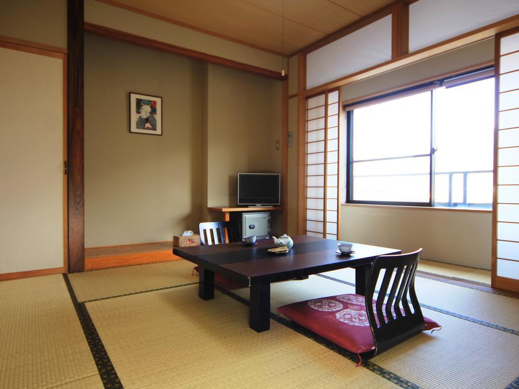 Asahi Club Hotel Chikuma Esterno foto
